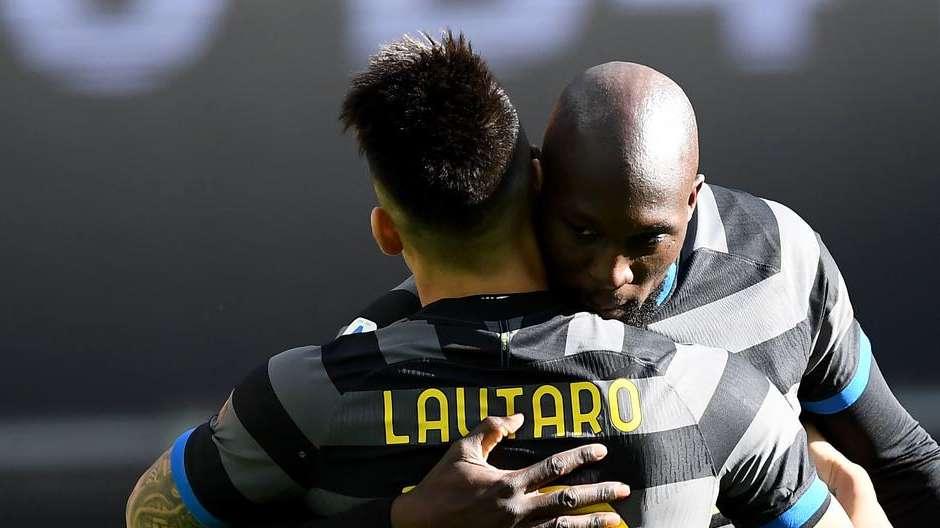 Inter-Genoa - Lukaku domina, Lautaro anticipa Eriksen