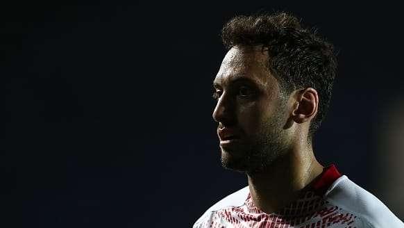 GdS - Calhanoglu, un po' Eriksen e un po' Luis Alberto: garantisce gol, assist e inserimenti