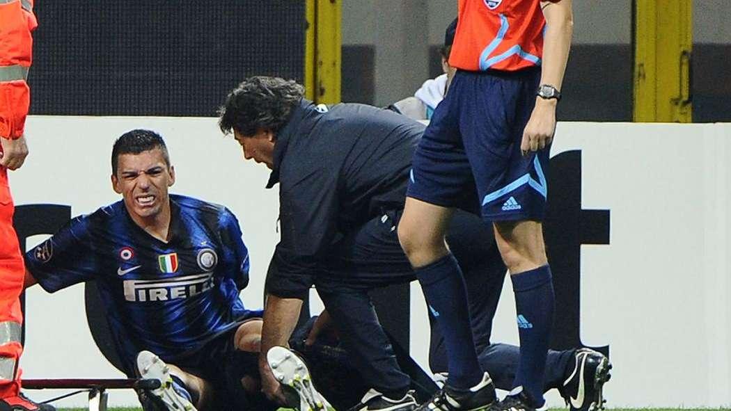 Il momento dell'infortunio di Lucio mercoled&igrave; scorso