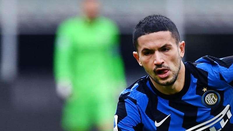 Corsera - Conte sfida la Fiorentina: quattro titolari e tanto turnover, spazio anche a Sensi