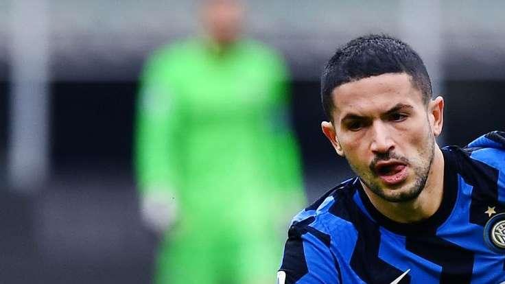 Sensi, indurimento al polpaccio nel riscaldamento pre Fiorentina-Inter: Arturo Vidal in campo dal 1'