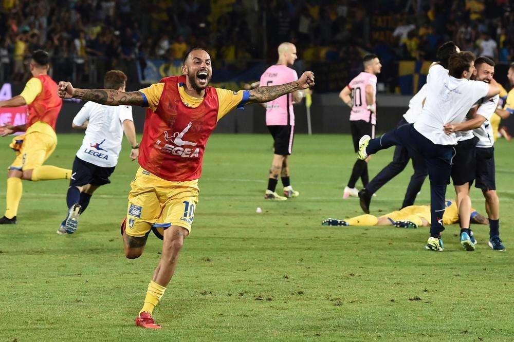 Palermo, Giammarva insiste: "Gara col Frosinone irregolare"