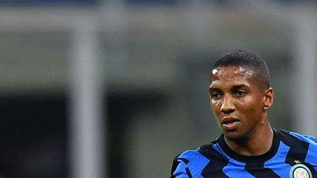 Young supera il Covid-19: l'inglese si è negativizzato dopo l'ultimo tampone. Ora punta la sfida con lo Shakhtar