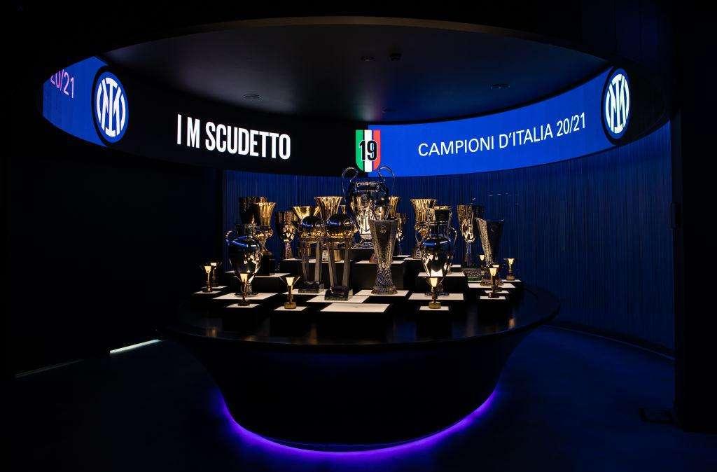 Inter, altre quattro gare prima della festa. La coppa dello Scudetto dopo il match con l'Udinese