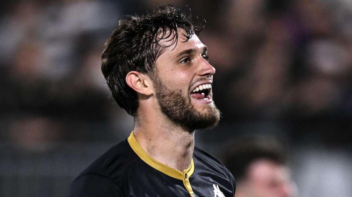 Tessmann, Parigi 2024 prima del mercato: il centrocampista del Venezia convocato dagli Stati Uniti