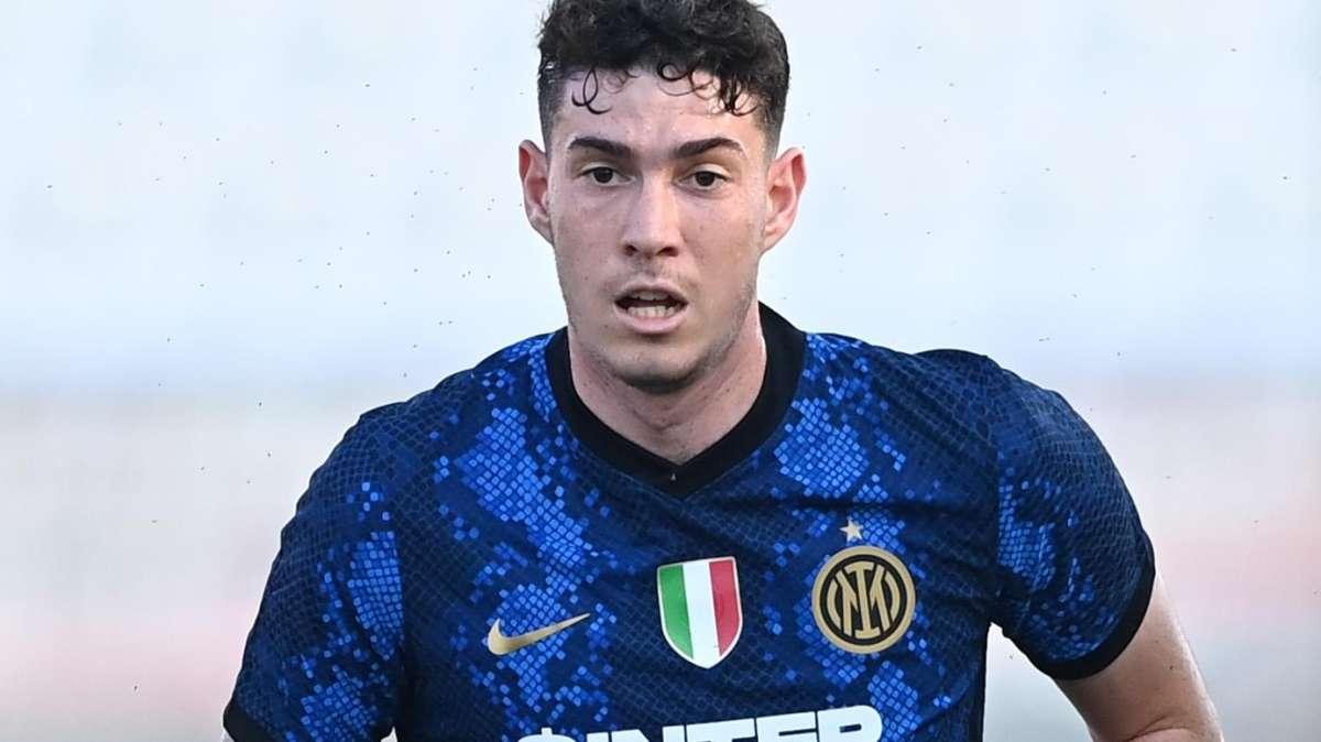 FcIN - Bastoni ha le idee chiare: nessuna intenzione di lasciare l'Inter