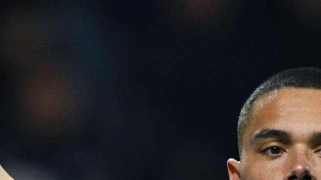 TS - Napoli-Cagliari, Sherri in porta per Caprile? Nicola riflette. E Barella...