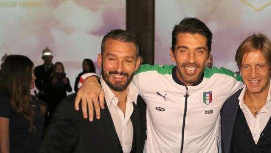 Zambrotta: "Inter ottima rosa, ma vedo altre squadre più attrezzate. Diamo tempo a Frank de Boer"