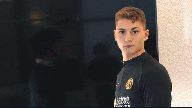 Esposito: "Lukaku mi ha aiutato sempre. Mi conosceva già, non sapevo come. Scudetto? Piedi per terra"