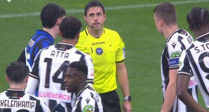 Inter-Udinese, la moviola - Massimi impreciso sui cartellini (ne mancano due). E sul rigore restano dubbi