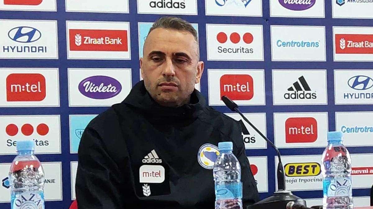 Bosnia, Petev: "Previsti cambi nel match con la Romania, l'11 titolare a due ore dalla gara"
