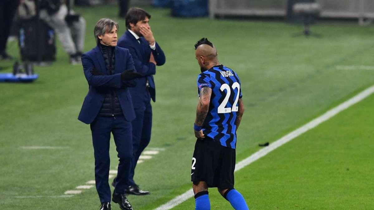Inter-Shakhtar: fastidio al flessore per Vidal, Conte col fiato sospeso. Oggi verrà visitato dallo staff medico