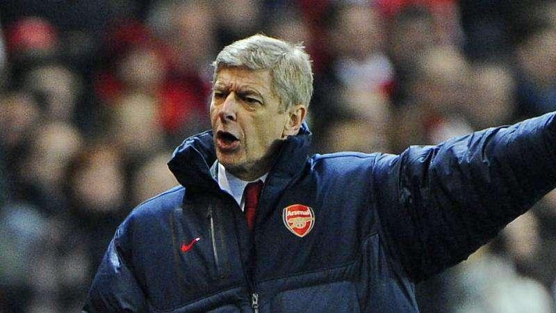 Wenger: "Campbell resta. Podolski? Tanti in attacco"