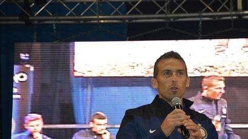 E' il momento della partitella: Campagnaro...