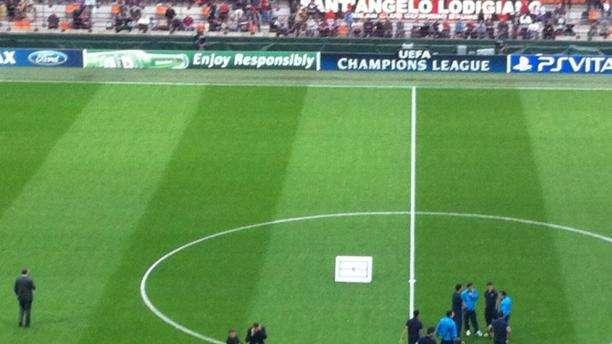 San Siro, cambio epocale: si passa al campo sintetico
