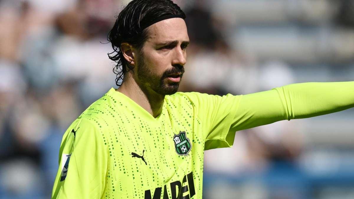 Lecce, sprint salvezza: 3-0 secco al Mapei, Sassuolo sempre più a rischio Serie B 