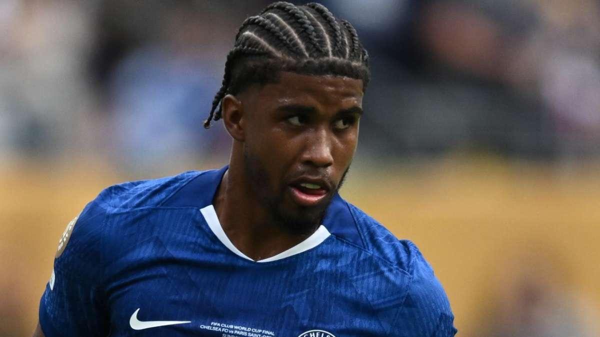 L'Inter apprezza molto Andrey Santos, ma al momento la strada per portarlo in Italia è lunga