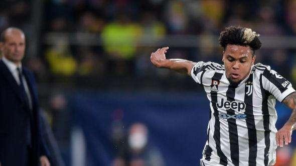Juve in ansia: McKennie ko nel match col Villarreal dopo uno scontro con Estupinan