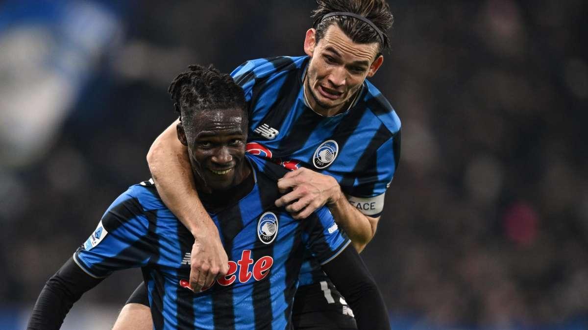 Fiorentina, crisi senza fine: viola sconfitti anche dall'Atalanta dell'ex Palladino, finisce 2-0 a Bergamo 