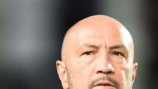 Crotone, ecco Zenga: "Qui è una famiglia, porto entusiasmo e l'esperienza degli ultimi due anni"
