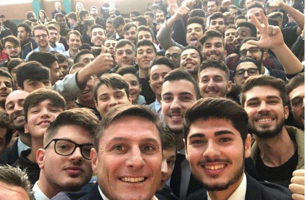 Zanetti-Manpower, incontro con i giovani di Elis Roma: "Grazie per la carica e l'energia che mi avete trasmesso"