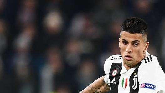 Cancelo a SM: "Il mio ruolo naturale è quello di terzino destro, ma gioco anche a sinistra"