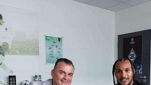 L'ag. di Lazaro: "Era chiaro che con Conte non avrebbe avuto spazio. Gladbach perfetto per lui"