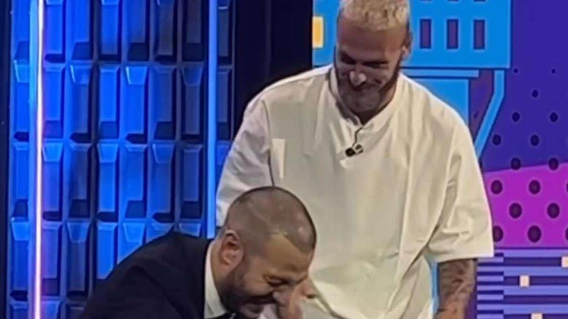 Dimarco da Cattelan ripensa al gol mancato nella finale di Istanbul: "Cosa ho provato? Facciamo una cosa..."