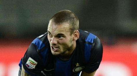 Sneijder torna all'Ajax? De Boer: "No, costa troppo"