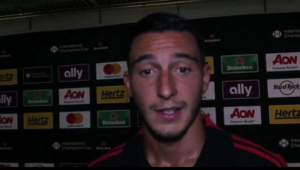 FcIN - Inter pronta a ingaggiare Darmian per girarlo al Parma. Il Manchester lo libera gratis