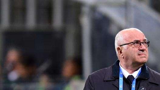 Figc, Tavecchio si è dimesso: "Confronto impedito da sciacallaggi"
