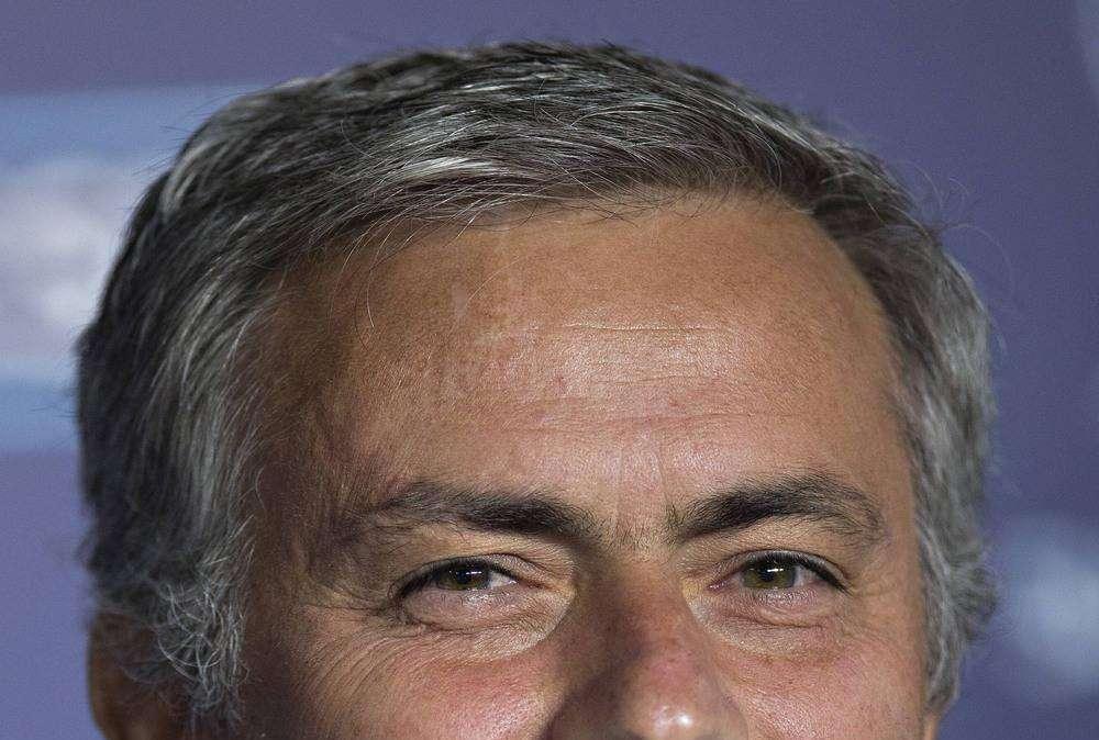 Mourinho riapre la Premier: 0-2 ad Anfield Road