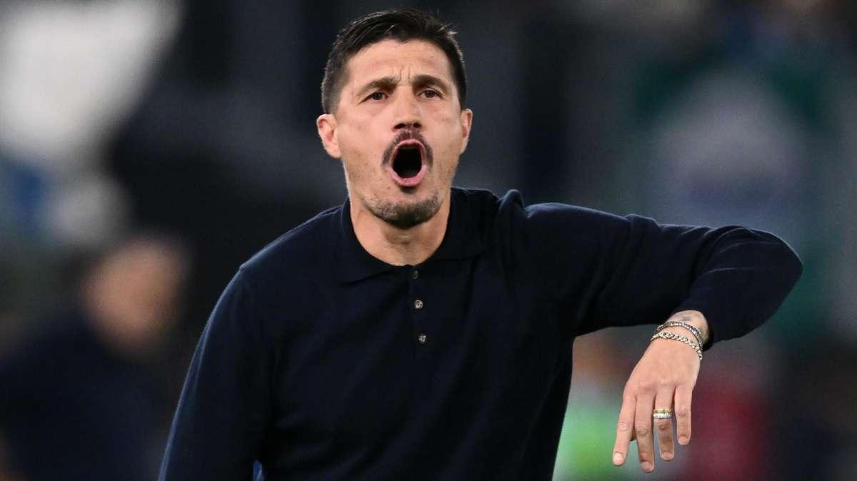 Cagliari, Pisacane sprona Esposito: "Non è una punta, ma deve essere più cattivo"