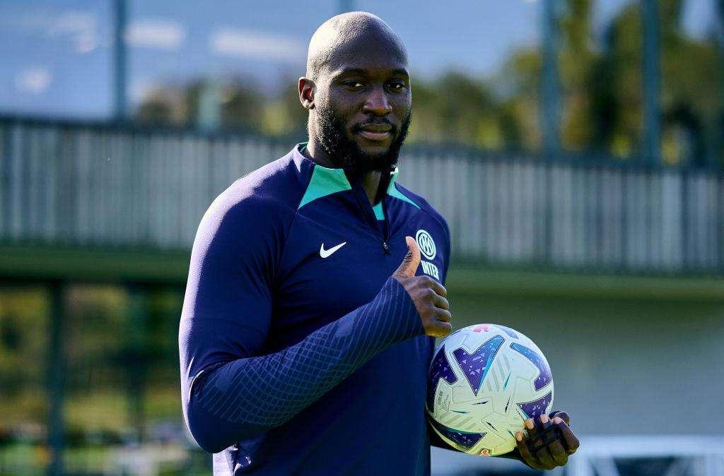 Lukaku risponde al Sun: "Io che fumo una sigaretta elettronica? I miei vi contatteranno molto presto"