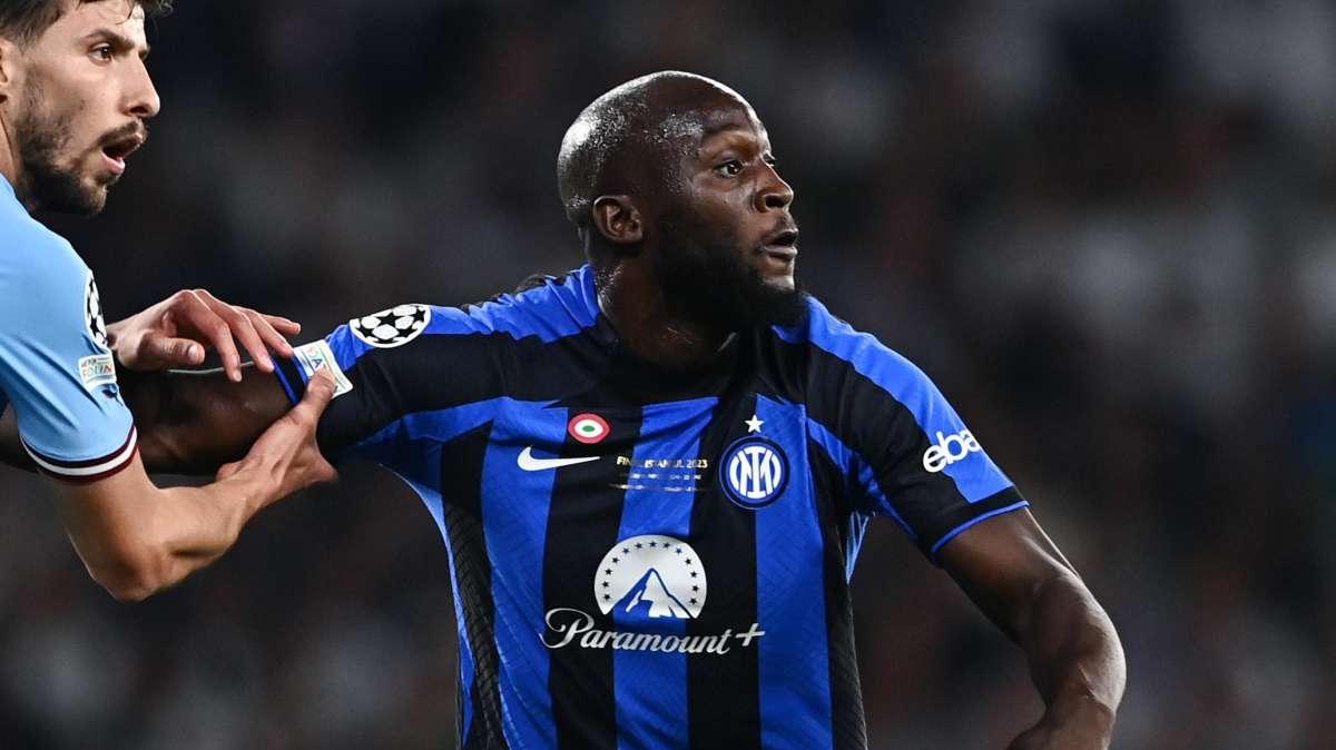 Sky - Lukaku, nessuna trattativa Roma-Chelsea: i Blues non aprono al prestito. Lo scenario