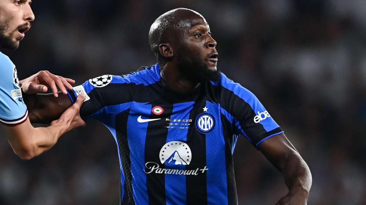Telegraph - Romelu Lukaku dice no all'Arabia Saudita: vuole l'Inter e adesso è infastidito dal Chelsea