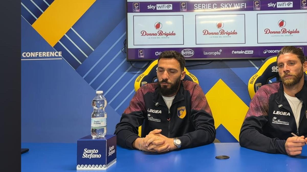 Giugliano, capitan De Rosa: "Chiediamo scusa. Non siamo stati lucidi dopo lo 0-1"