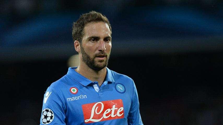 Qui Napoli - Higuain è già a Castelvolturno: il report 