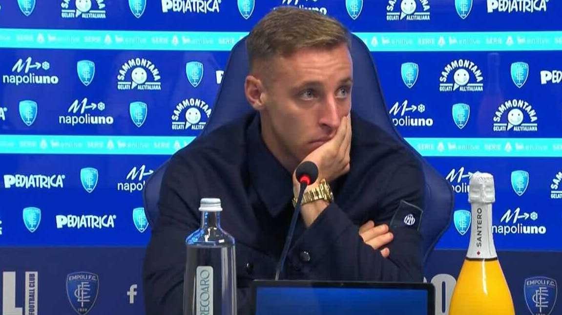 Frattesi in conferenza: "Non c'è un problema che mi riguarda e non ci sarà mai, sono intelligente da capire"