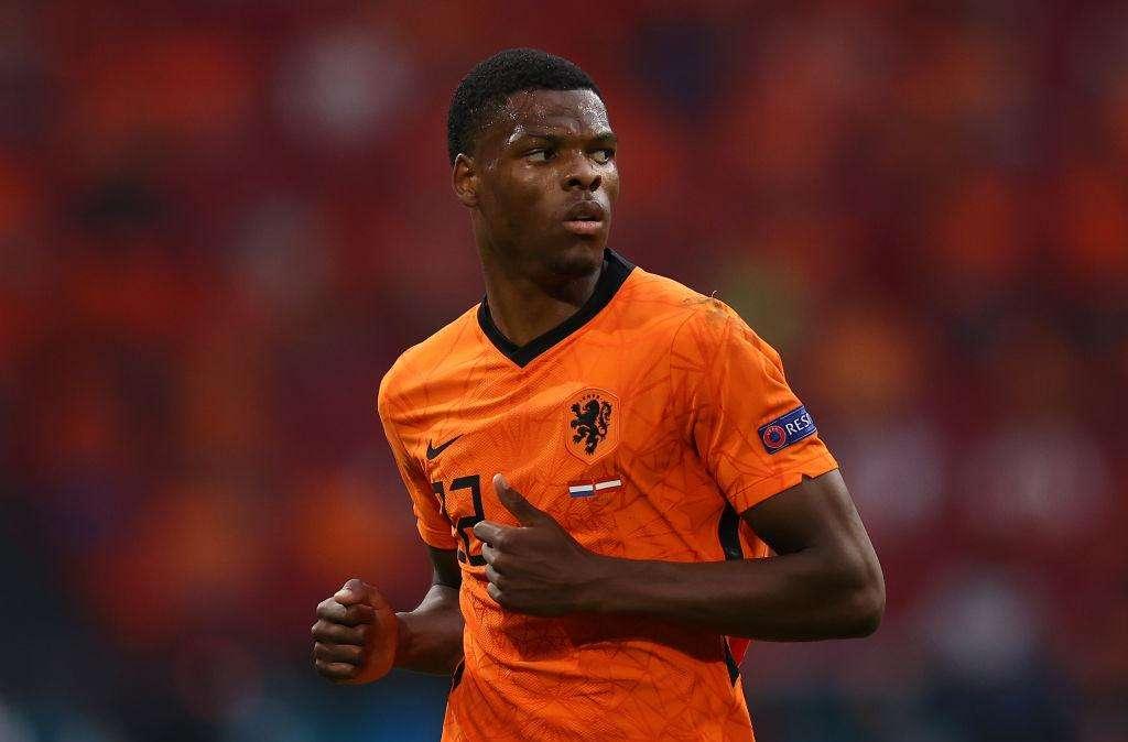 Sky DE - Non solo Inter: Dumfries idea anche del Bayern Monaco. Ma la clausola frena i bavaresi