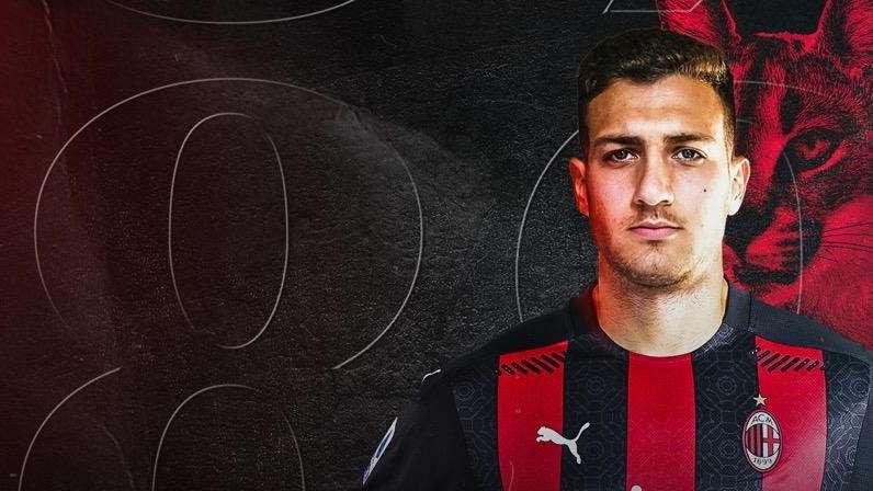 UFFICIALE - Dalot passa al Milan in prestito dal Manchester United. Indosserà la maglia numero  5