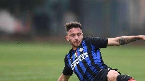 Sky - Inter, incontro con l'agente di Corrado: il terzino è vicino all'Arezzo