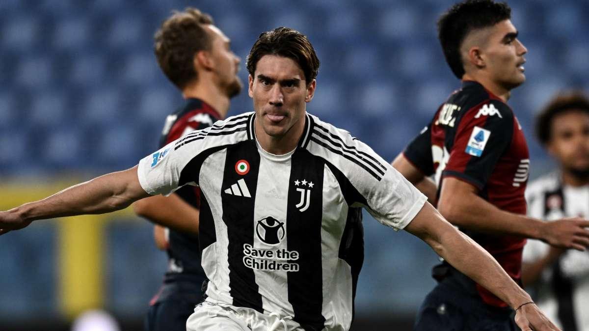 VIDEO - Vlahovic trascina la Juventus con una doppietta: 3-0 al Genoa. Gli highlights 