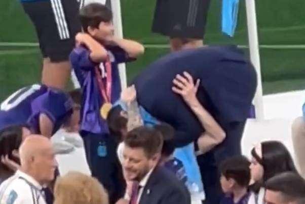 Zanetti: "Messi meritava il trionfo più di tutti. Ecco cosa gli ho detto"