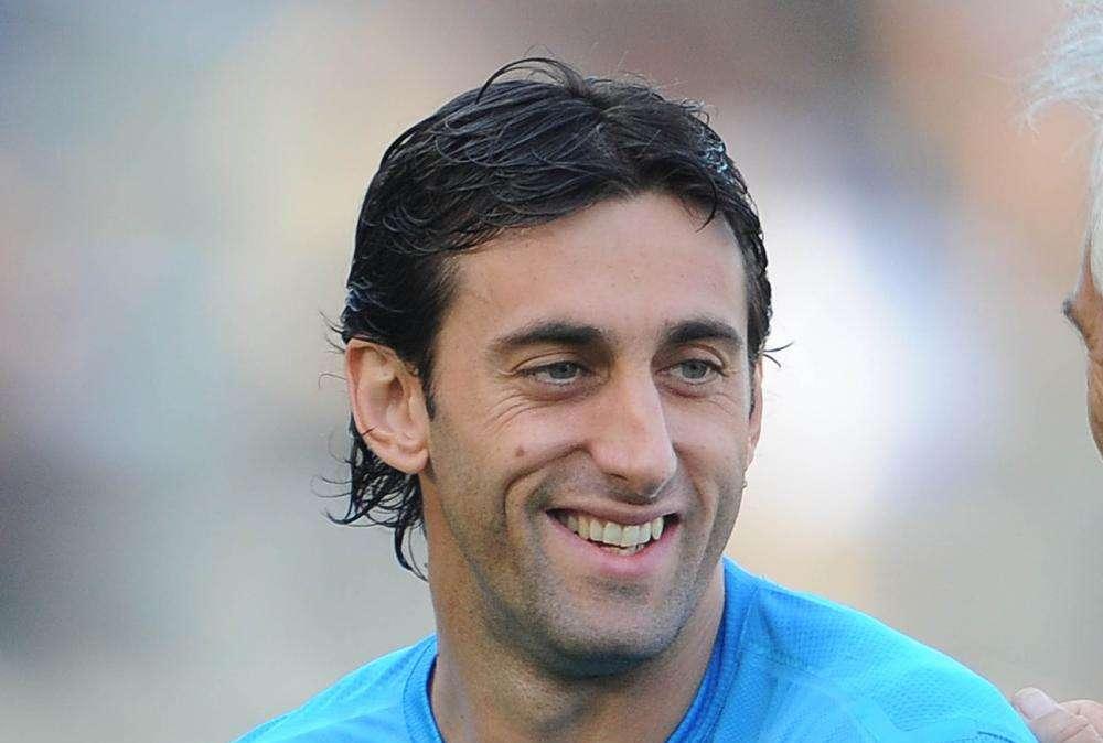 Un tifoso a Ranieri: "Milito deve giocare". Lui...