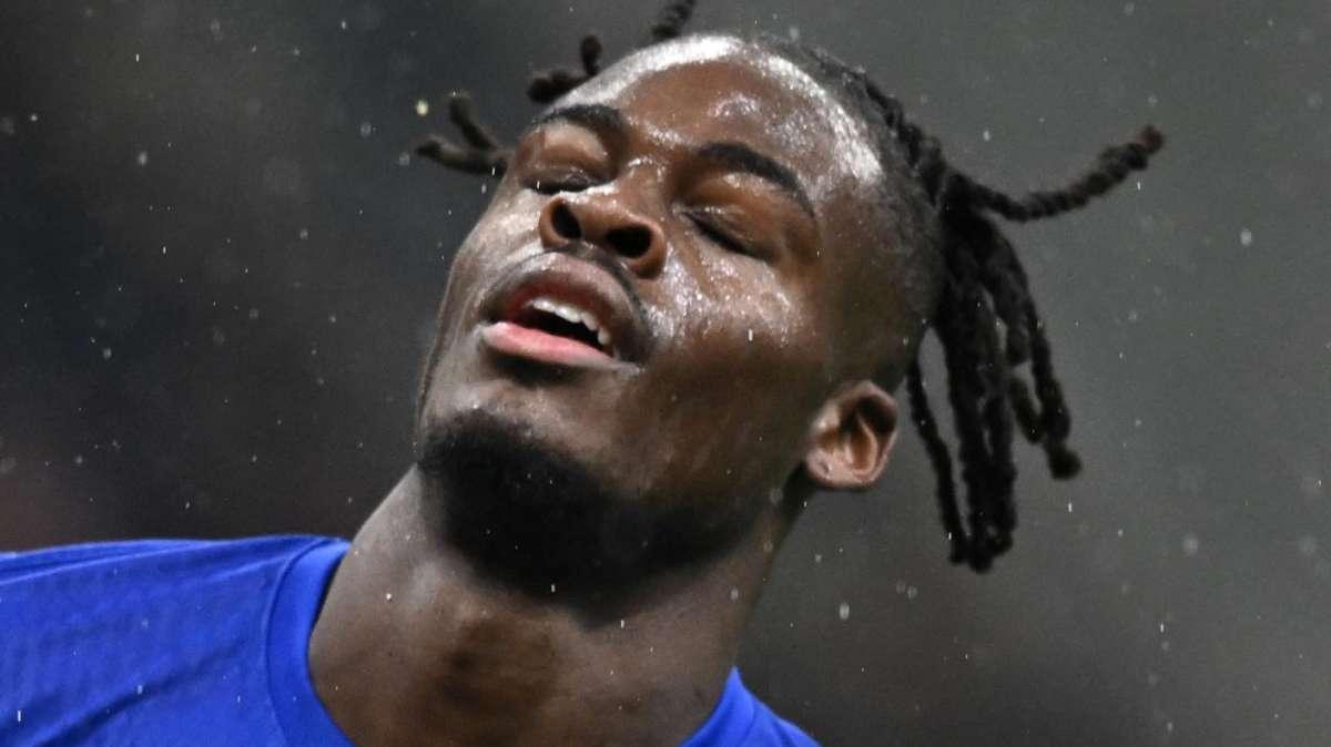 Sky - Si ferma Bisseck: salterà le gare con Roma e Como. Mkhitaryan in gruppo: 'vede' la convocazione per domenica