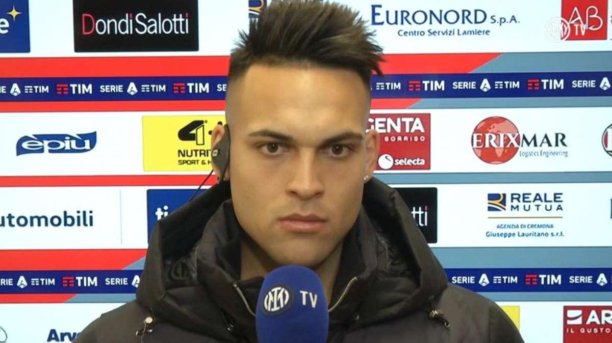 Lautaro a ITV: "Indossare la fascia all'Inter è un orgoglio. Dzeko incredibile, cerco di imparare da lui per alzare il livello"