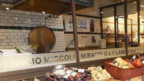 Jindong Zhang, caccia alle eccellenze italiane da importare in Cina: ieri la visita al supermercato Eataly