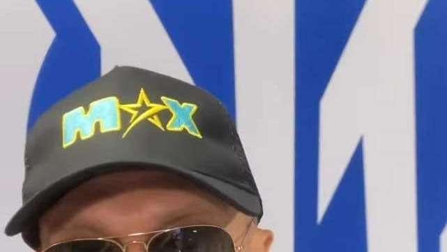 Pezzali di scena a San Siro: stories e sorrisi con lo stemma dell'Inter sullo sfondo