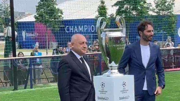 Un saluto da Istanbul